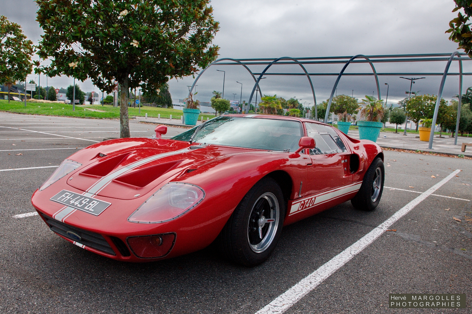 Ford GT 40_01.jpg